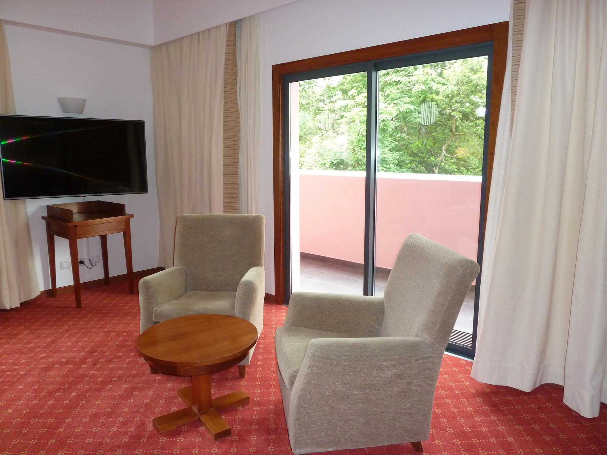 Bio Hotel - Hotel Quinta Da Serra Câmara de Lobos Εξωτερικό φωτογραφία
